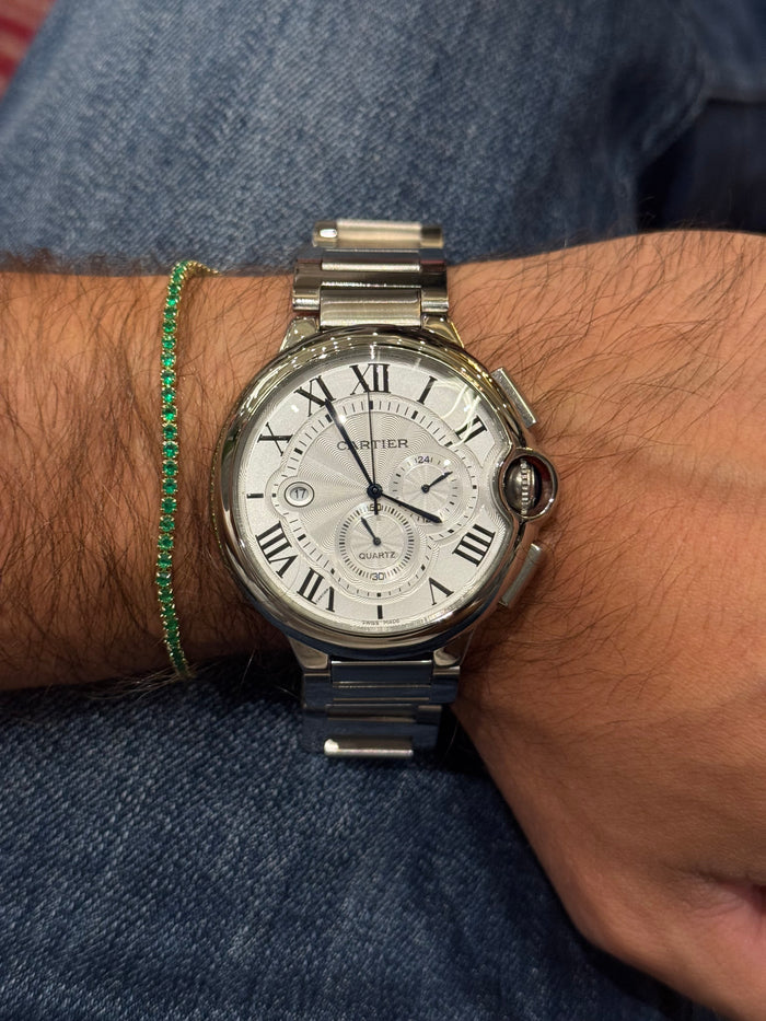 Cartier Ballon Bleu Chronograph de 44 mm  de diámetro.