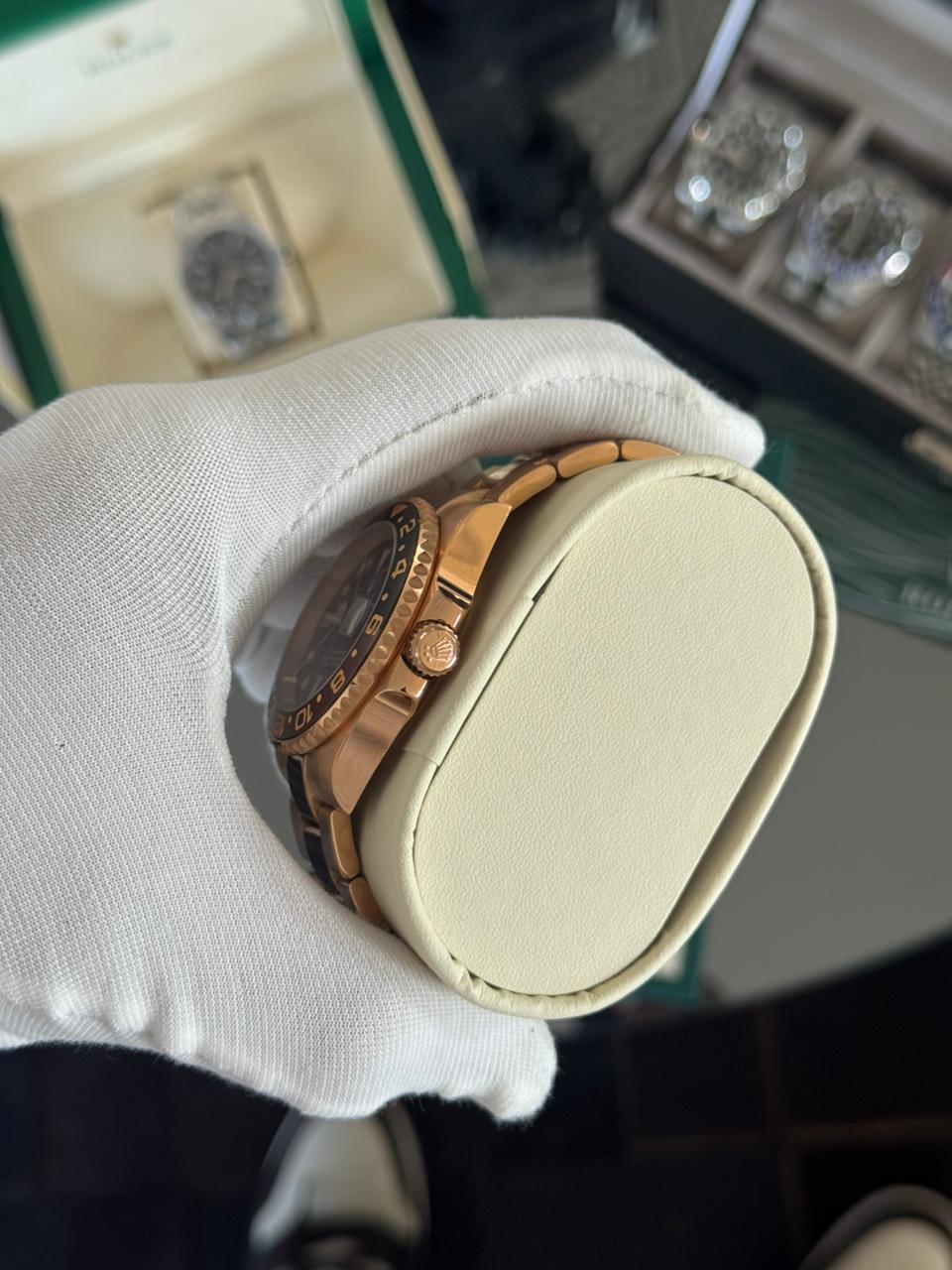 Rolex GMT-Master II "Root Beer" de 40 mm de diametro.