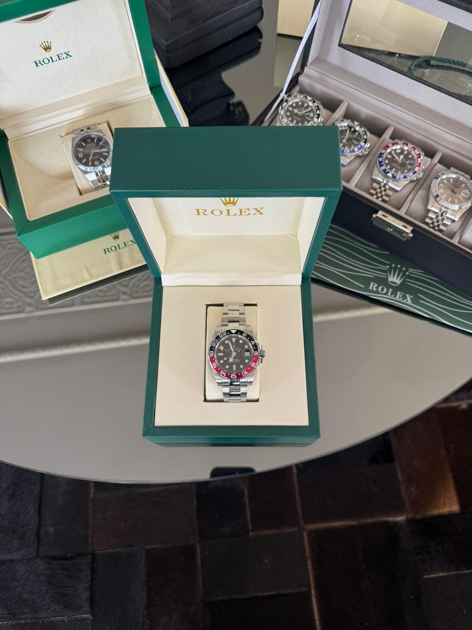 Rolex GMT-Master II "Pepsi" de 40 mm de Diámetro.